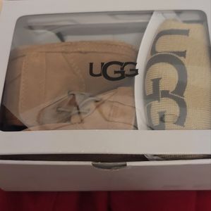 Ugg baby boots and beanie hat set